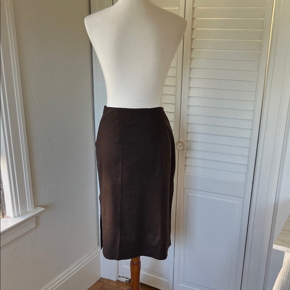 Tahari suede skirt